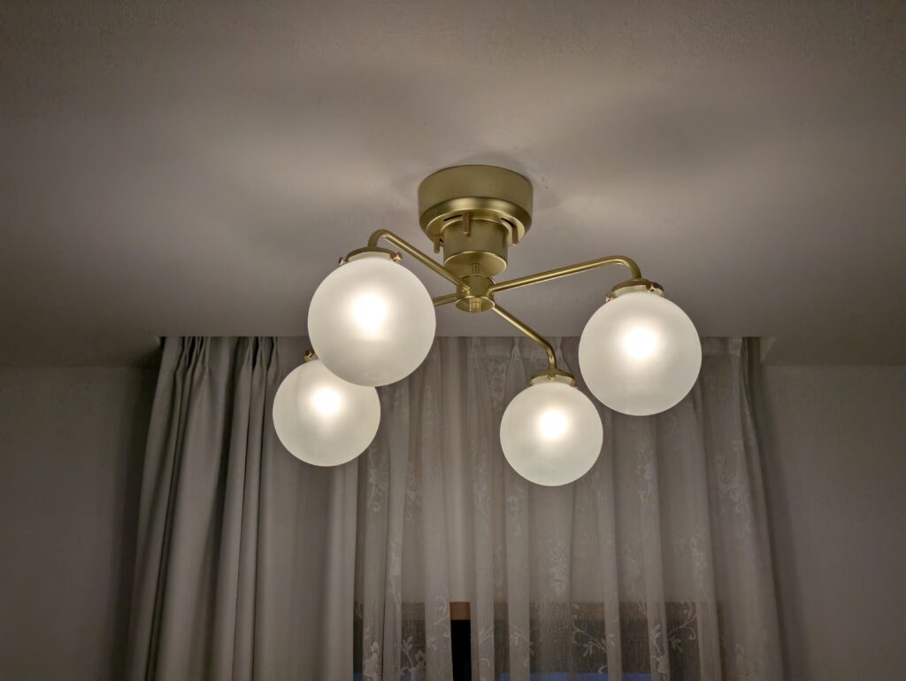 夜のschneeの輝き