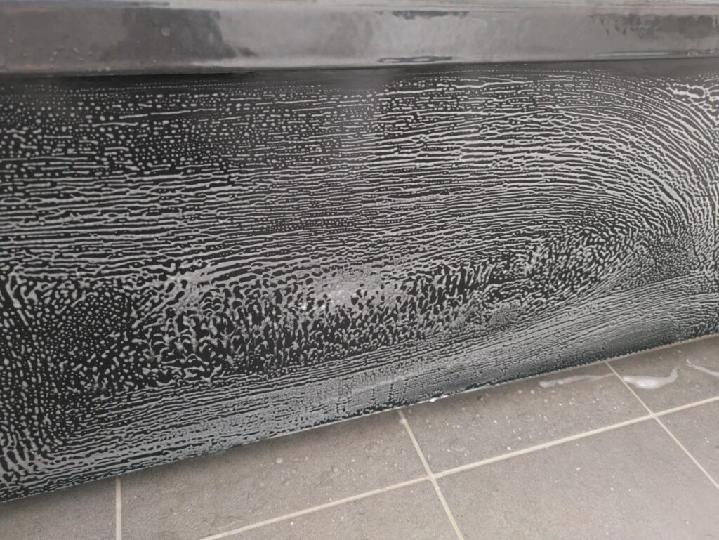 エプロンを放置しているところ